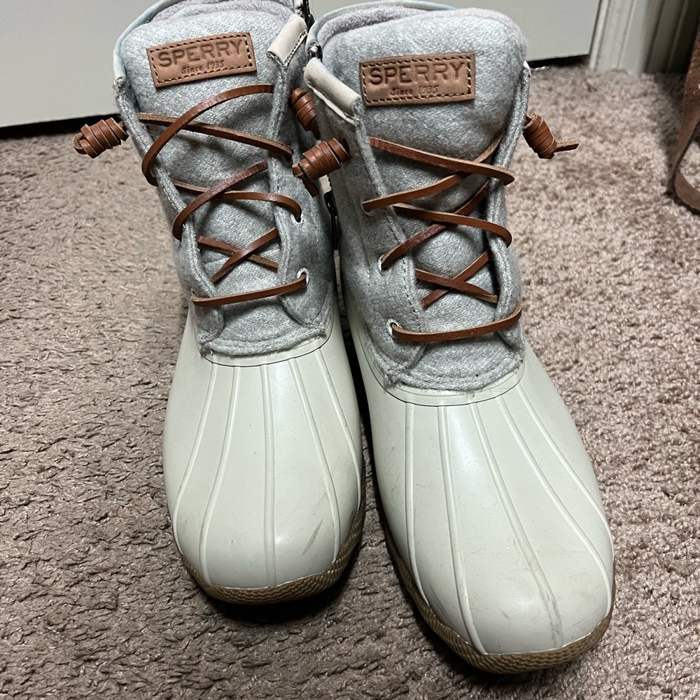 Sperry duck boots